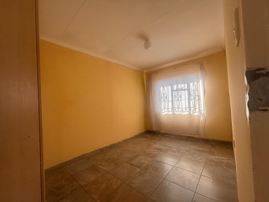 To Let 3 Bedroom Property for Rent in Vista Park Free State